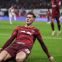 Manchester United atau Newcastle, Pilihan Besar Benjamin Sesko