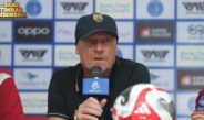 Komentar Peter de Roo Usai Persis Ditahan PSBS dalam Laga Empat Gol