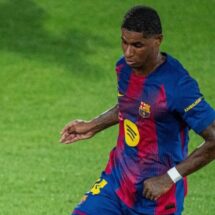 Blunder Rashford Bikin Geleng-Geleng: Gagal Cetak Gol dari Depan Gawang Kosong di Debut Kandang Barcelona Blunder Rashford Bikin Geleng-Geleng: Gagal Cetak Gol dari Depan Gawang Kosong di Debut Kandang Barcelona