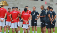 Patrick Kluivert Cari Gelandang Kreatif dan Tangguh untuk Timnas Indonesia